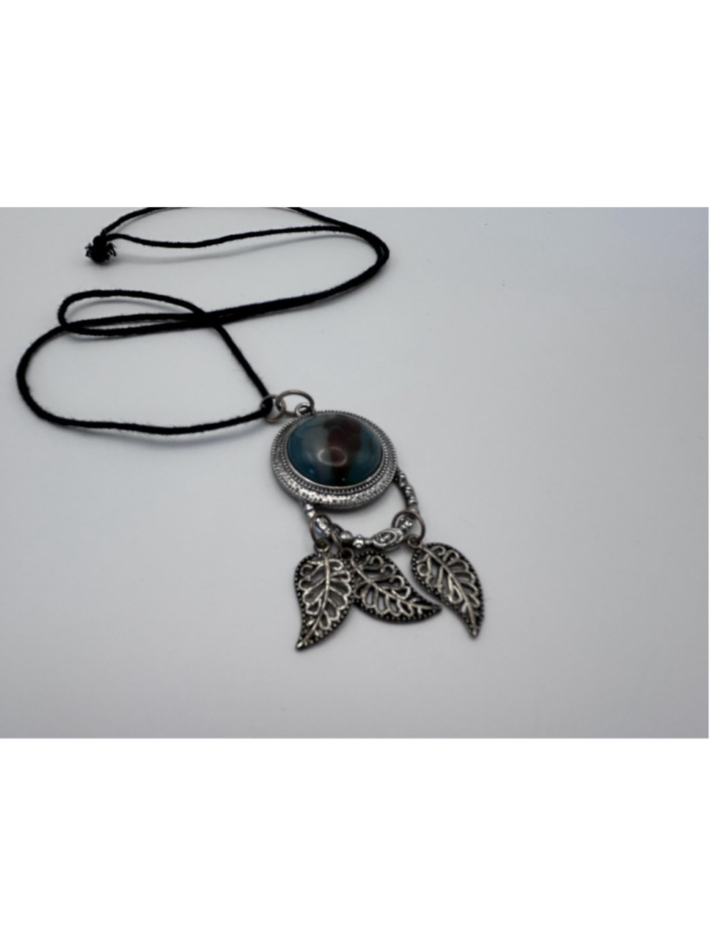 Necklace Silver Tone Blue Stone Leaf Pendant Boho Nature Tie Cord 28 Inch - Picture 3 of 5